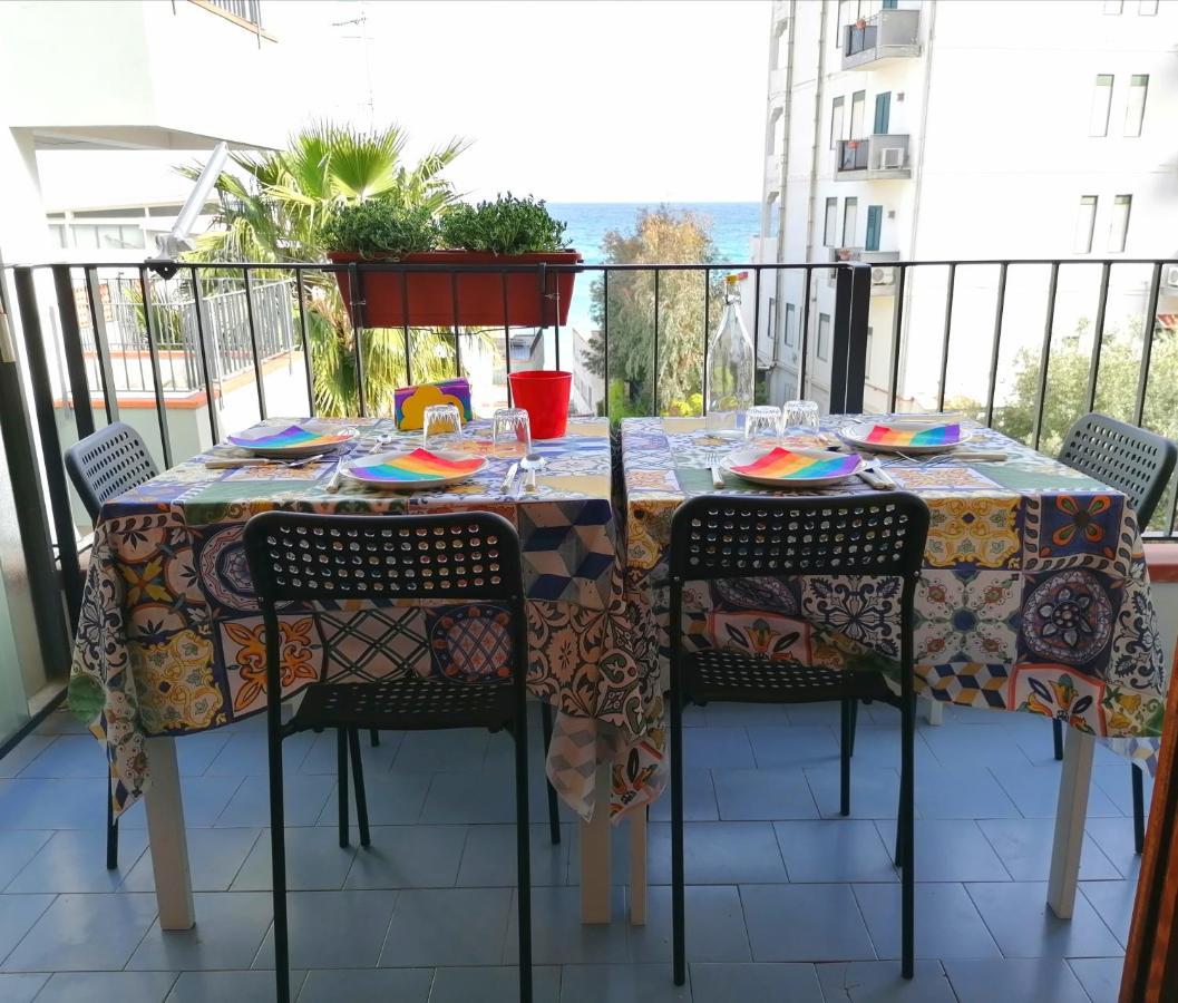 Oltremare Taormina Letojanni Apartment Exterior foto