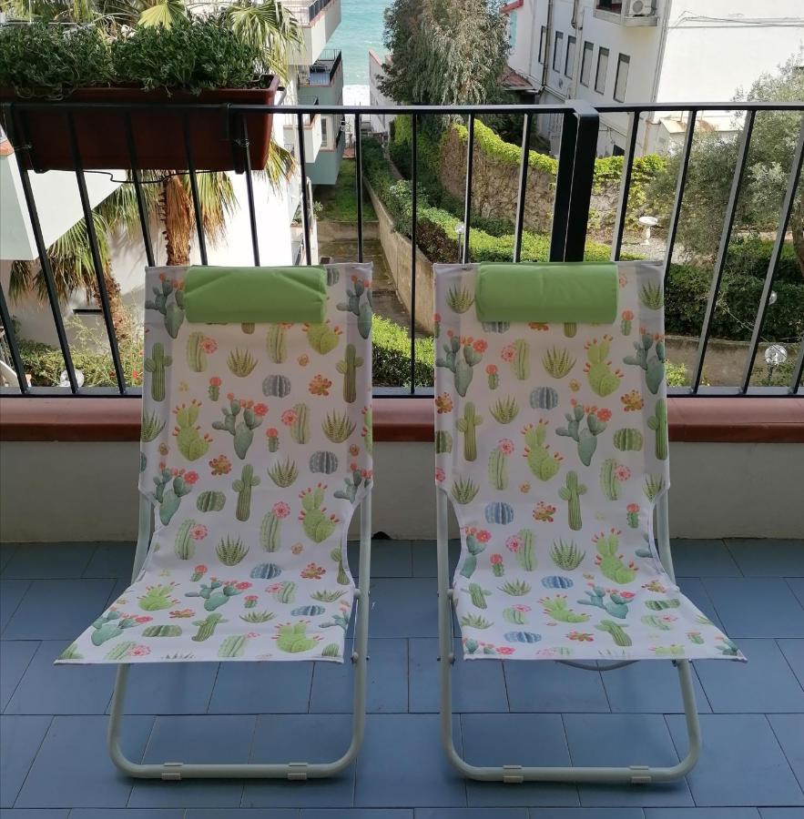 Oltremare Taormina Letojanni Apartment Exterior foto