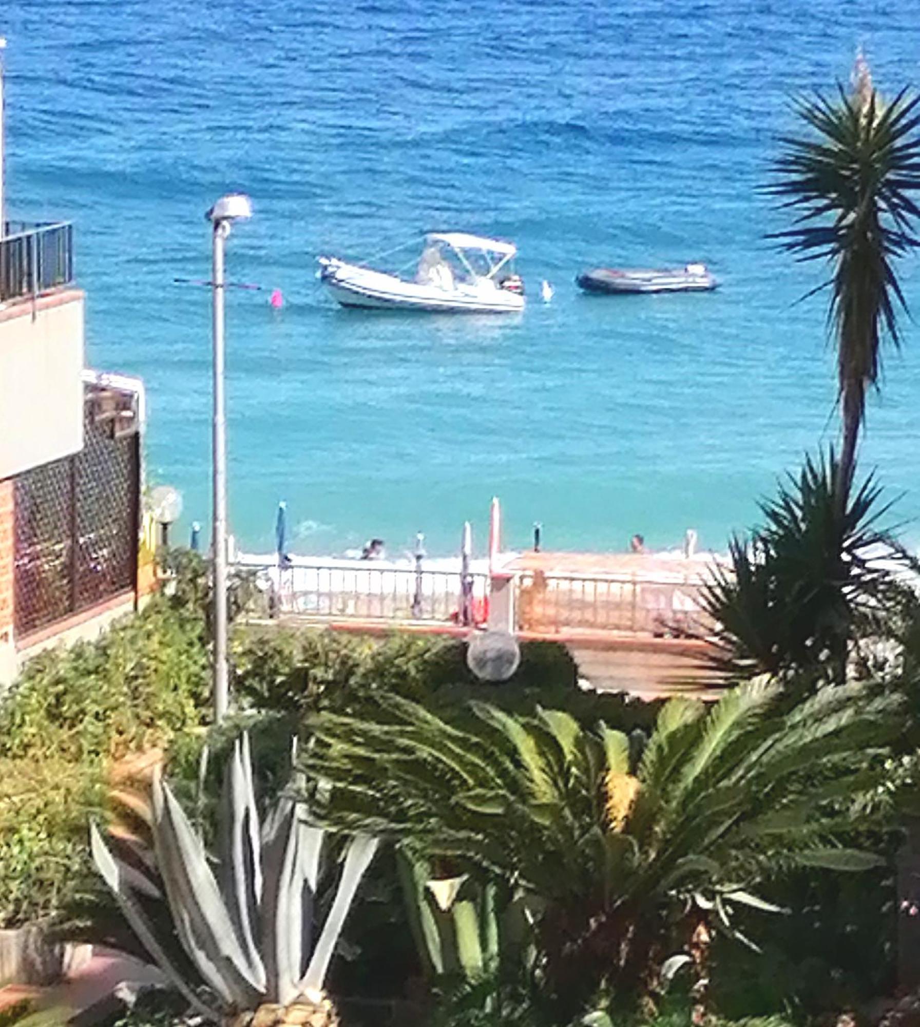 Oltremare Taormina Letojanni Apartment Cameră foto